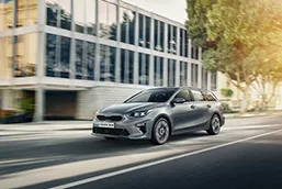 KIA раскрыла дату старта продаж Ceed SW третьего поколения