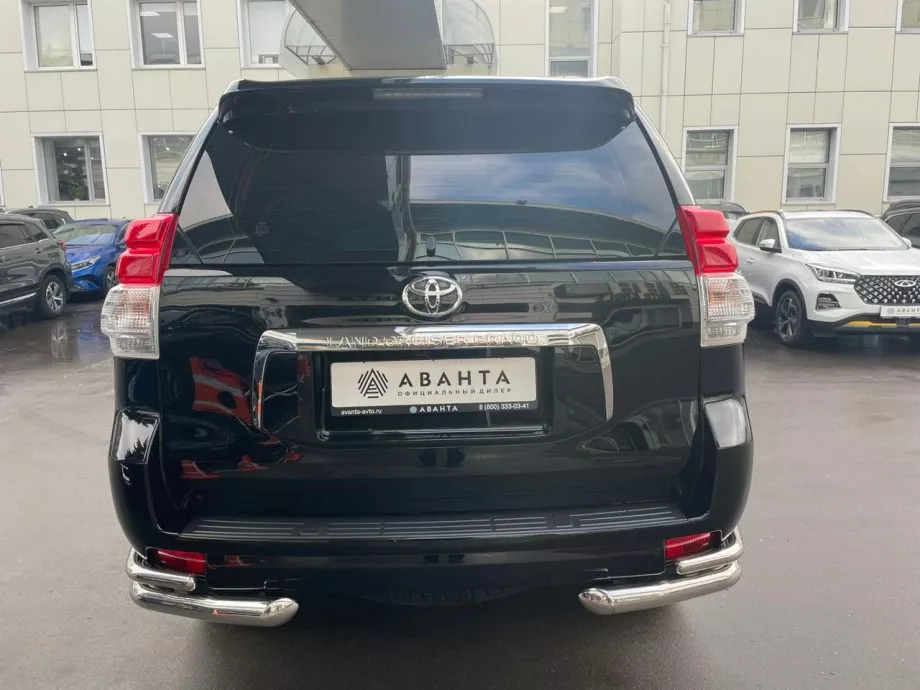 Toyota Land Cruiser Prado 2013