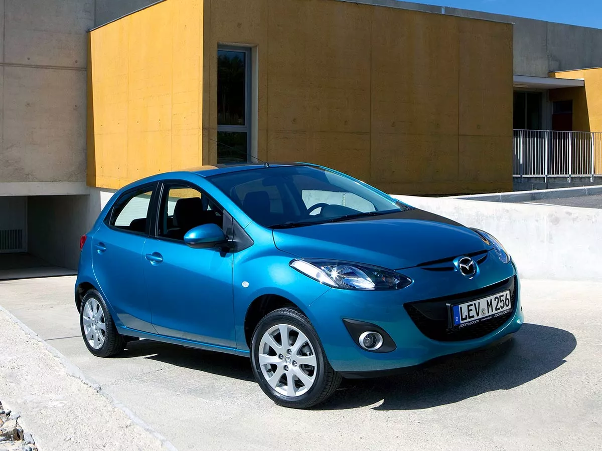 Mazda 2