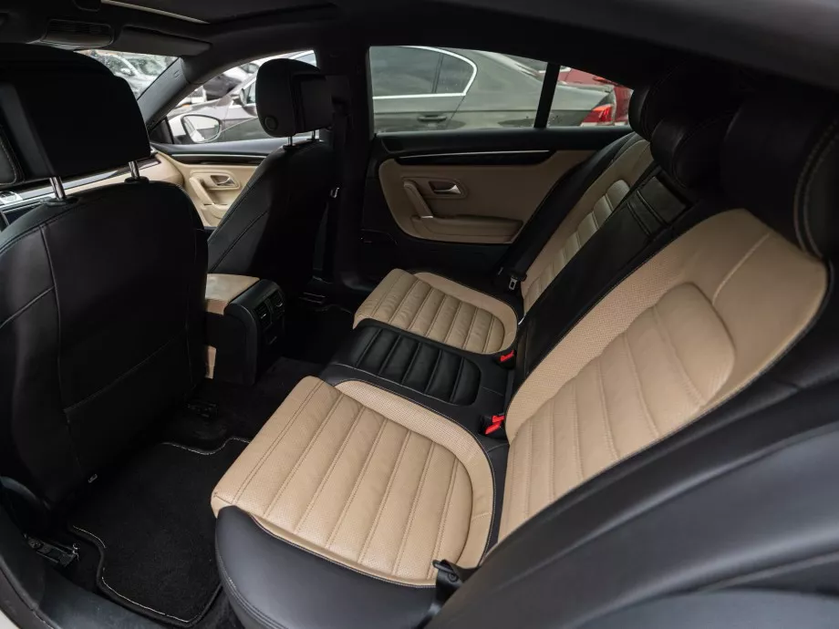 Volkswagen Passat CC 2012