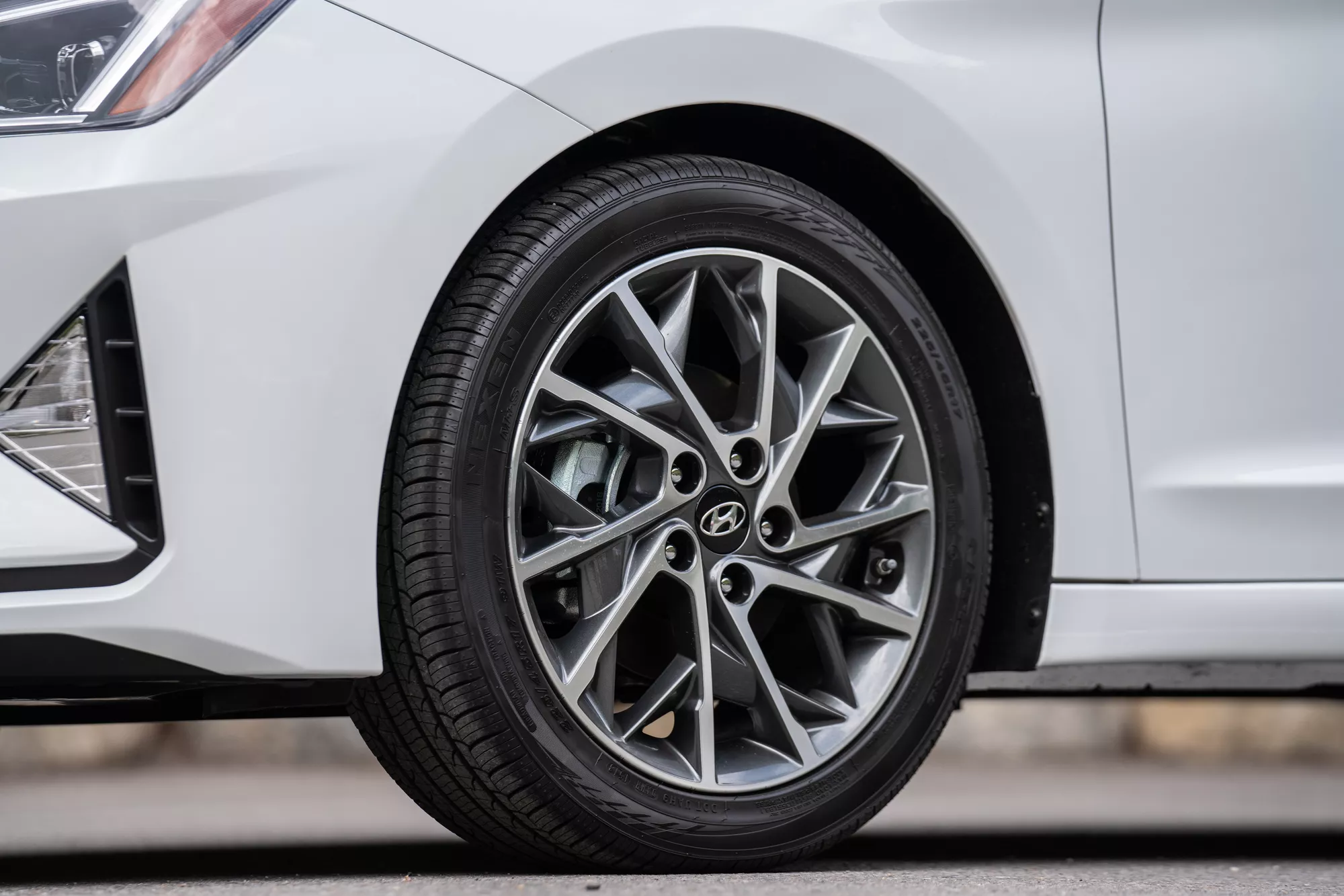 Hyundai Elantra 2019