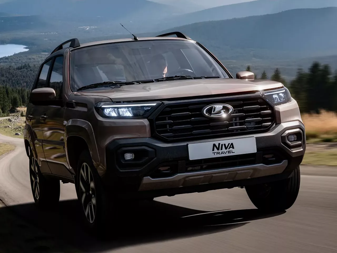 Lada Niva Travel