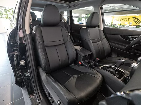 Nissan X-Trail (China) Leading 2.0 CVT Black 1232