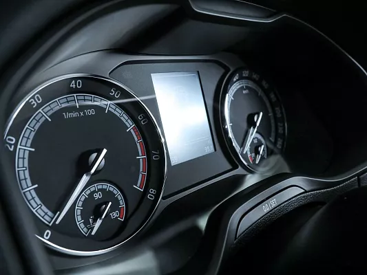 Skoda Karoq Active 1.4 AT 150 л.c. авт. бензин