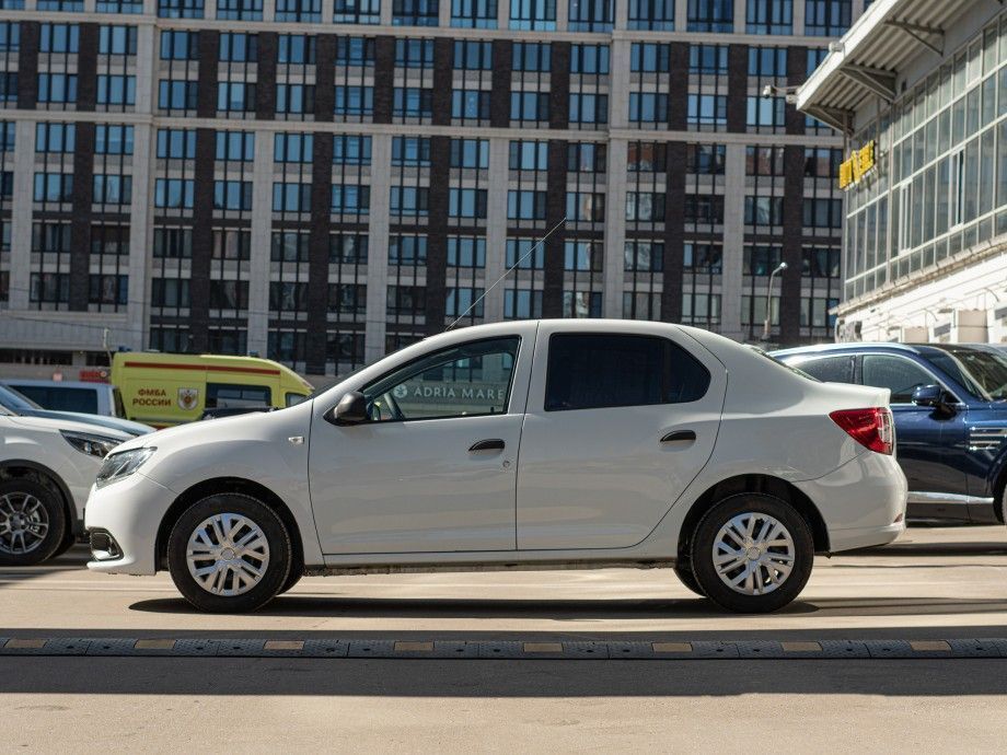 Renault Logan 2018
