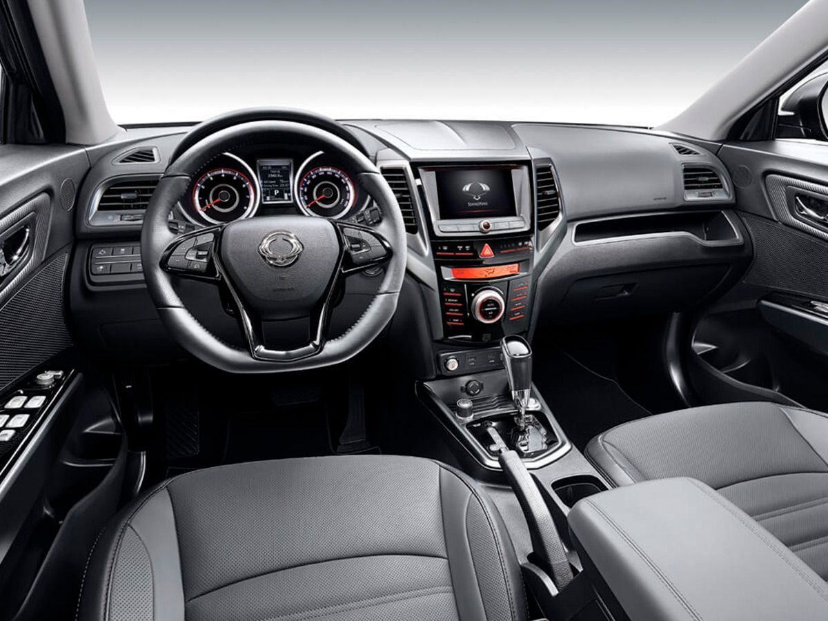 SsangYong XLV