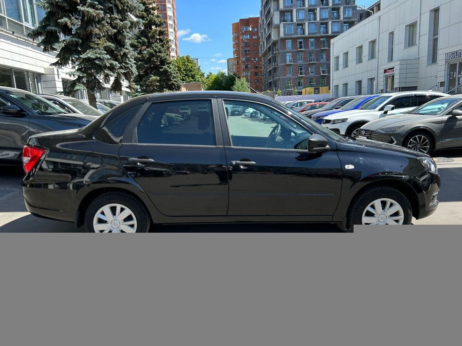 ВАЗ (LADA) Granta 2021