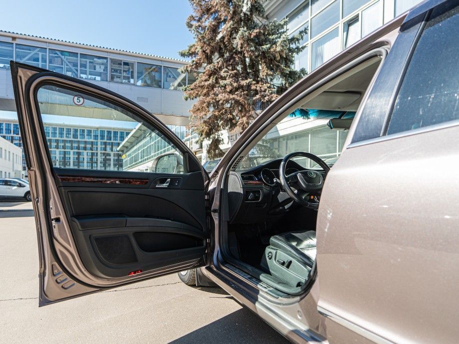 Skoda Superb 2010
