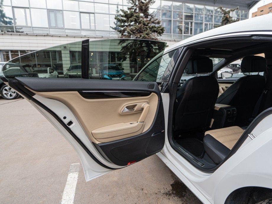 Volkswagen Passat CC 2012