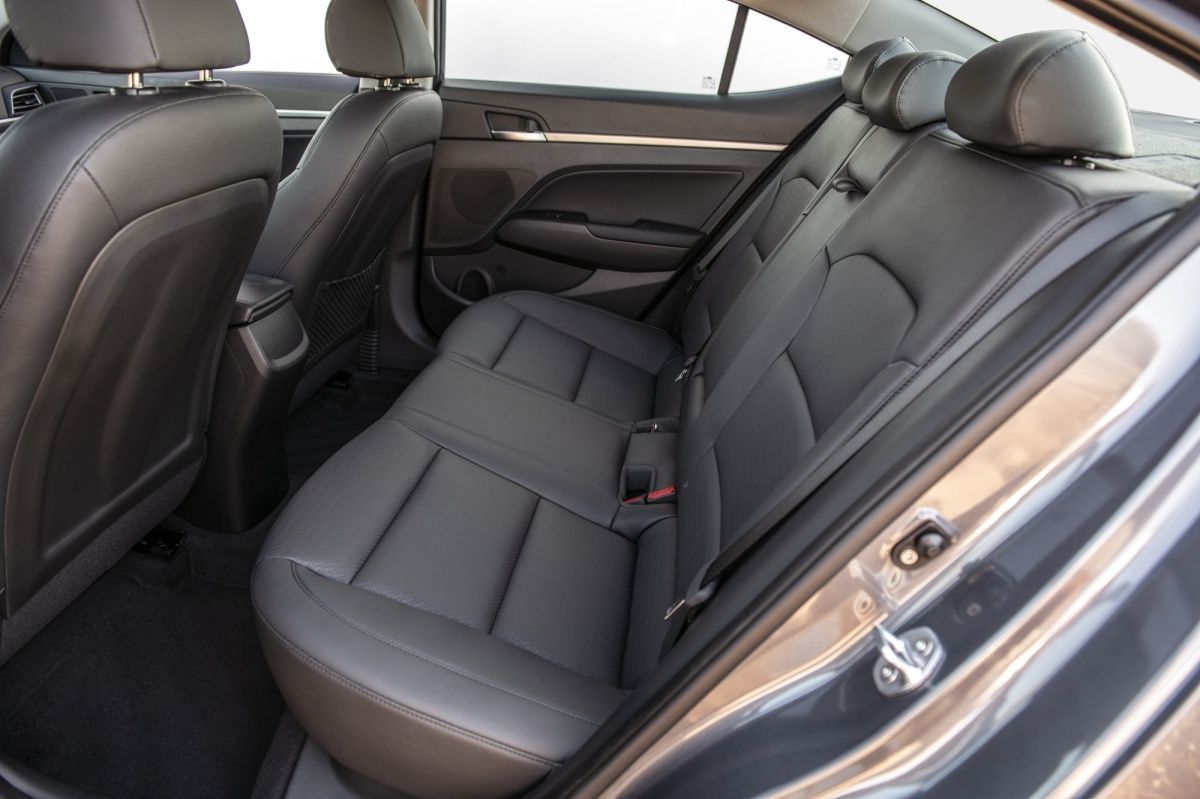 Hyundai Elantra 2019