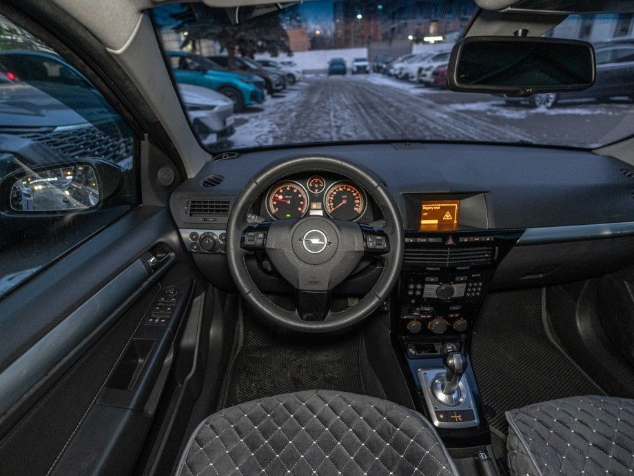 Opel Astra 2008