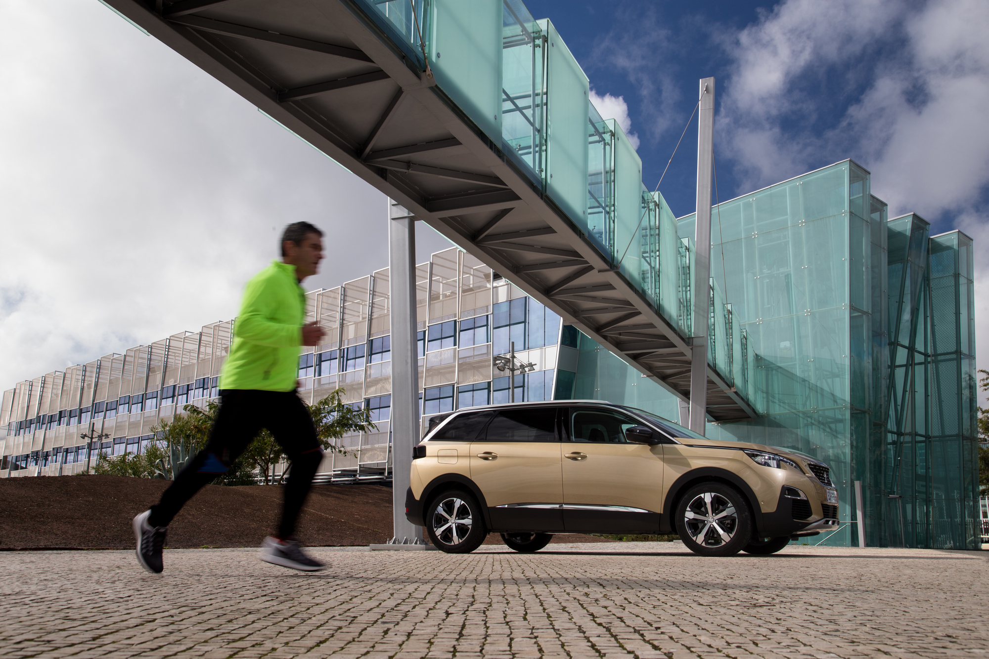Peugeot 5008 2017