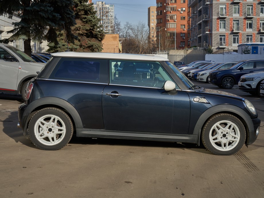 MINI One 2007