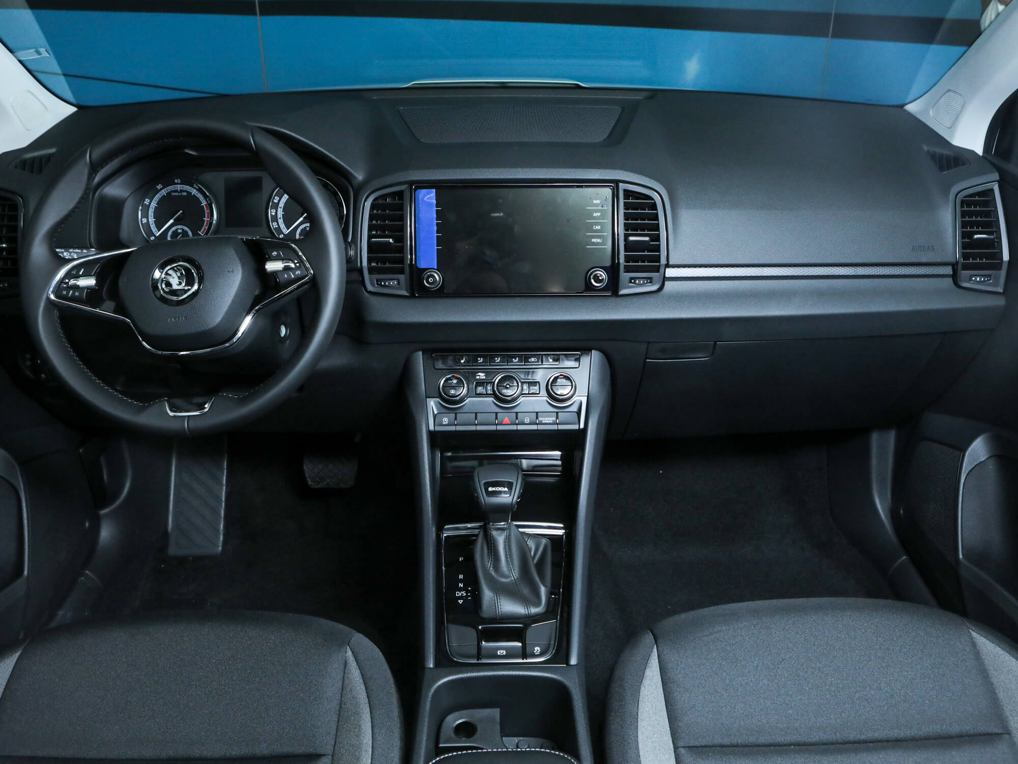 Skoda Karoq Active 1.4 AT 150 л.c. авт. бензин