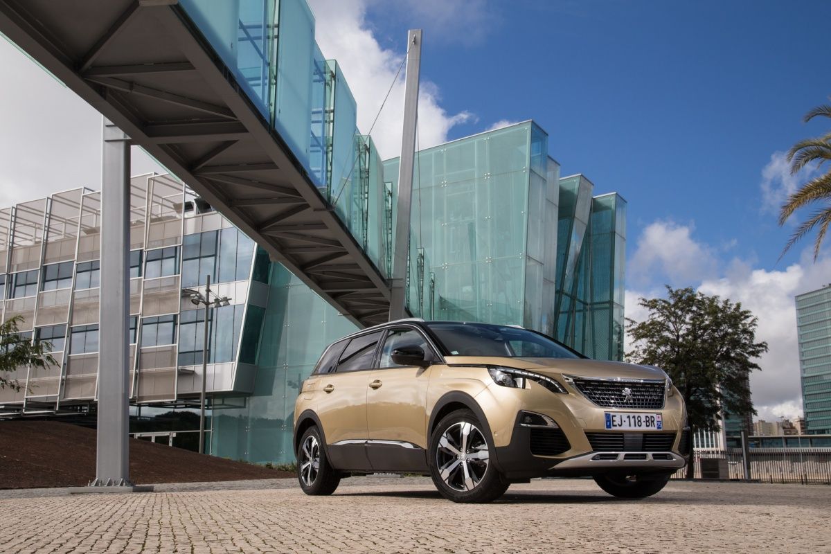 Peugeot 5008 2017