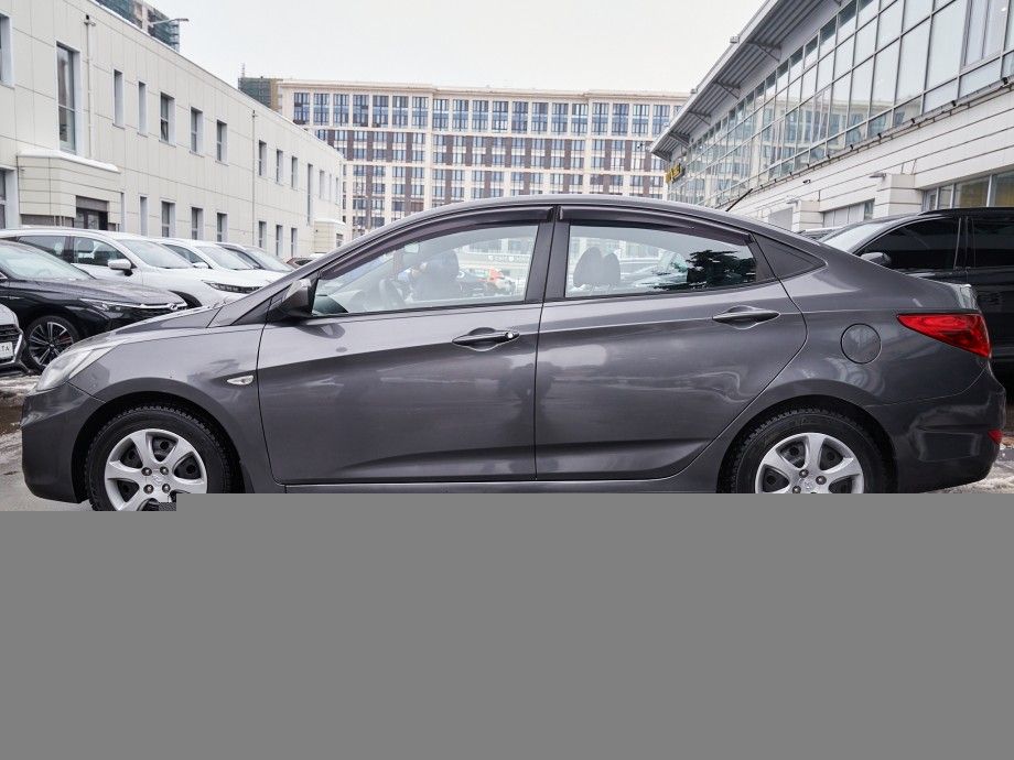 Hyundai Solaris 2012