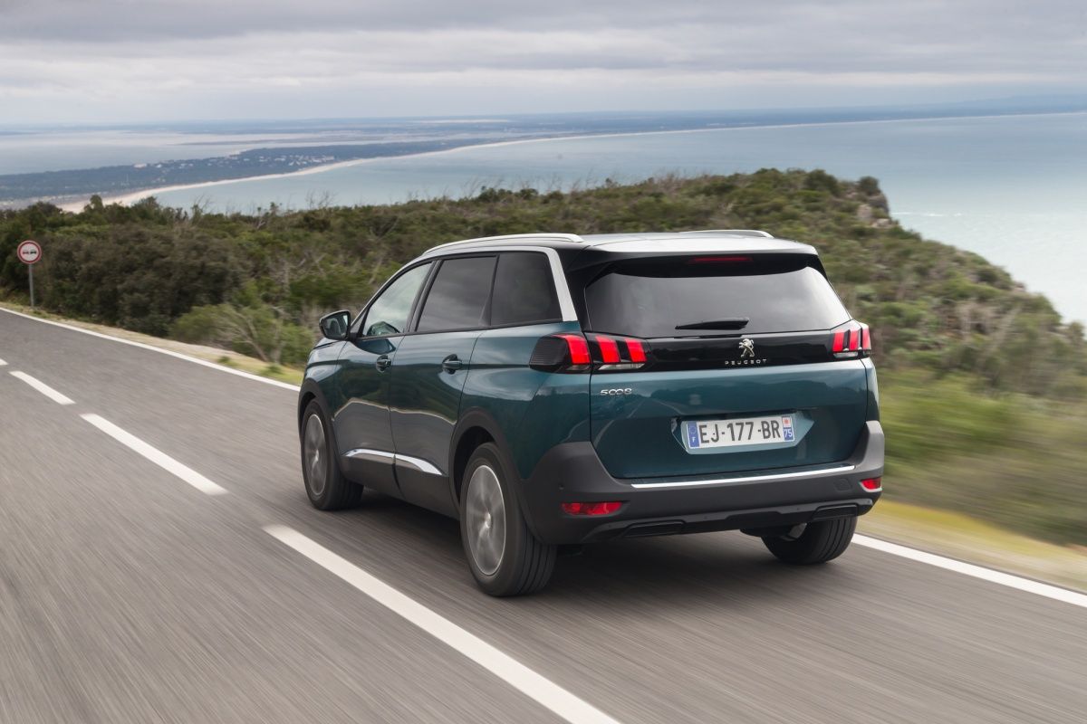 Peugeot 5008 2017