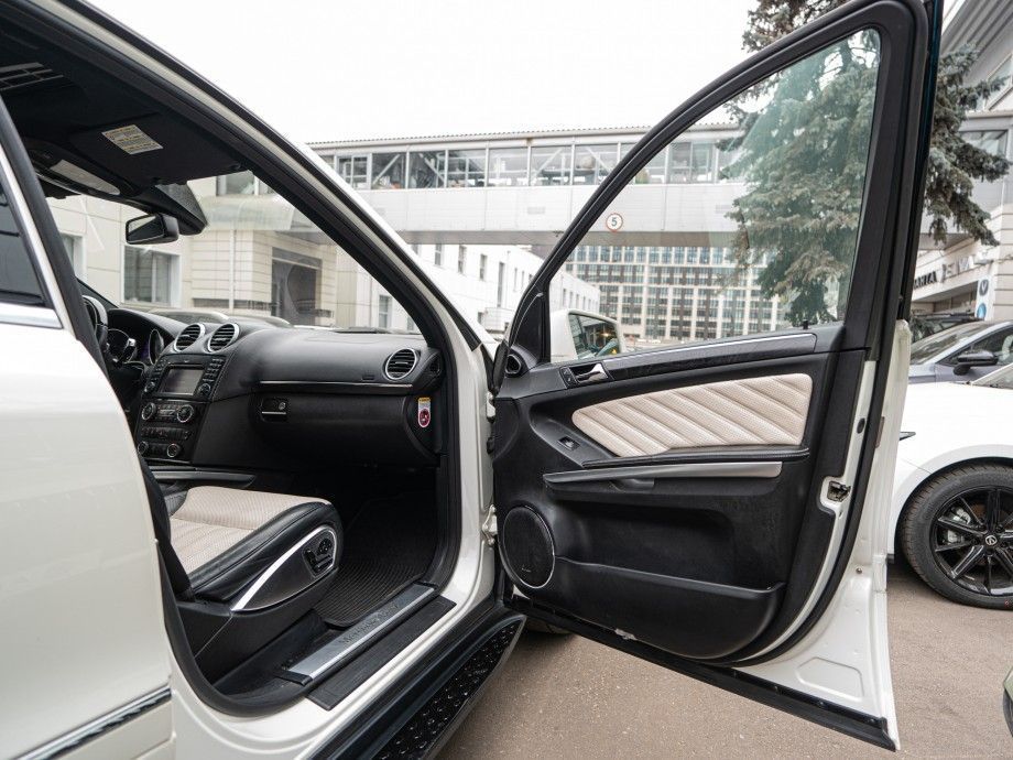 Mercedes-Benz GL-класс 2012