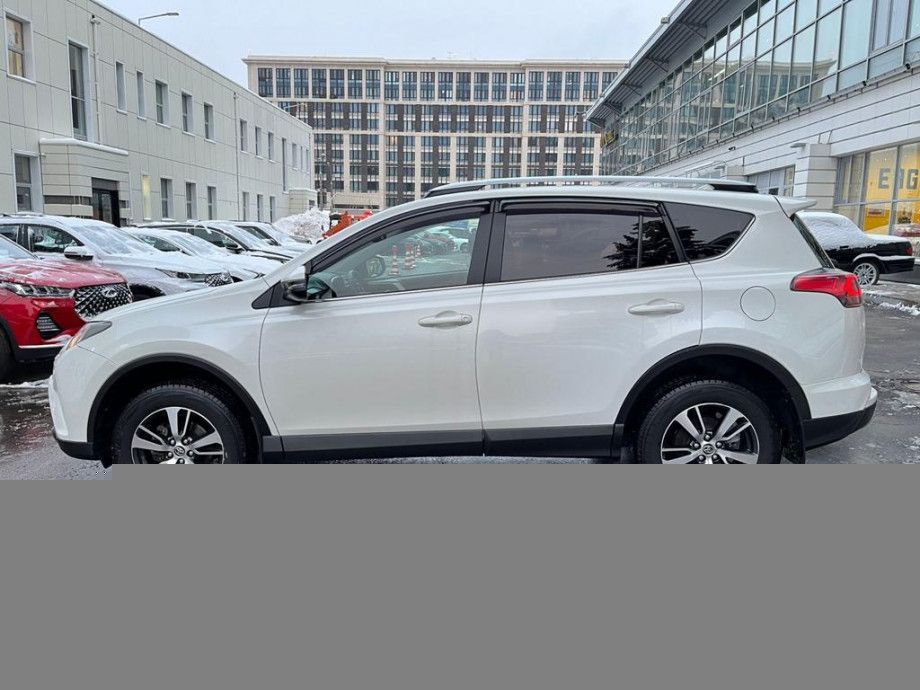 Toyota RAV4 2017