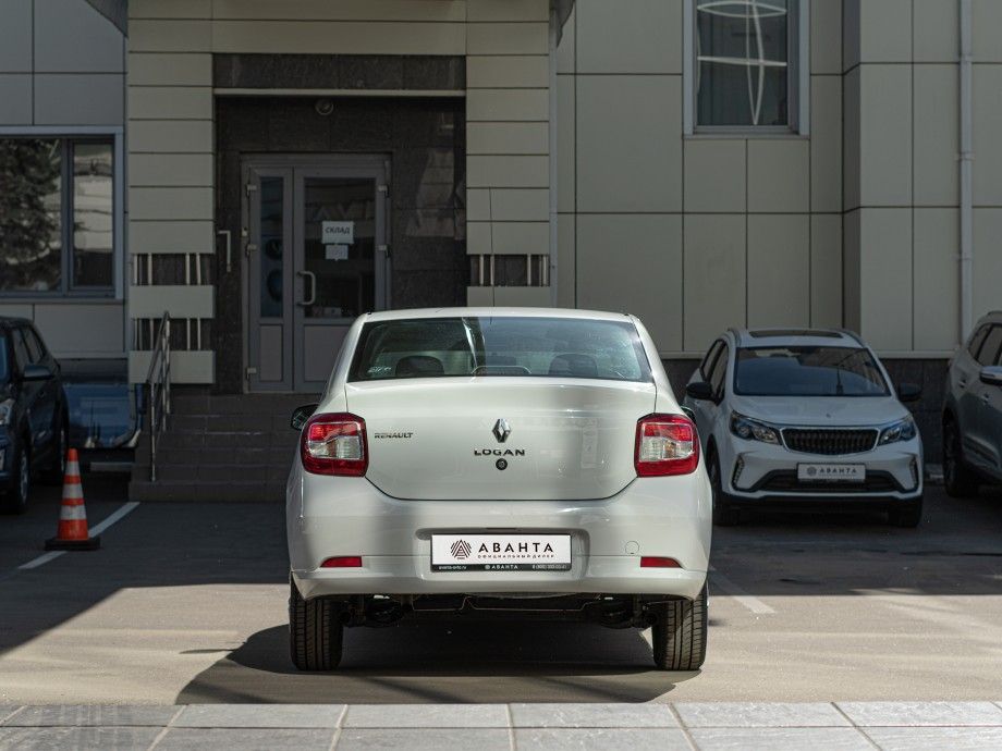 Renault Logan 2018