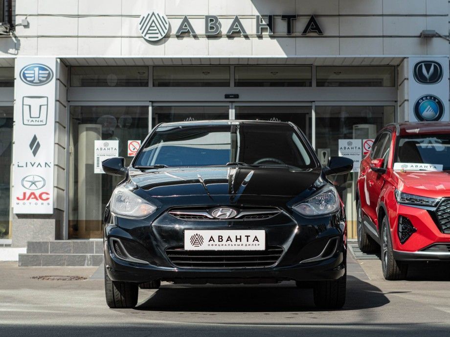 Hyundai Solaris 2012