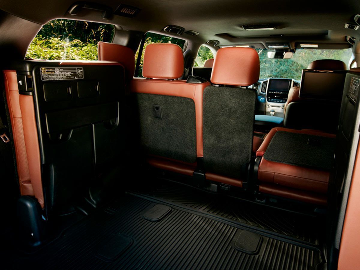 Toyota Land Cruiser 200