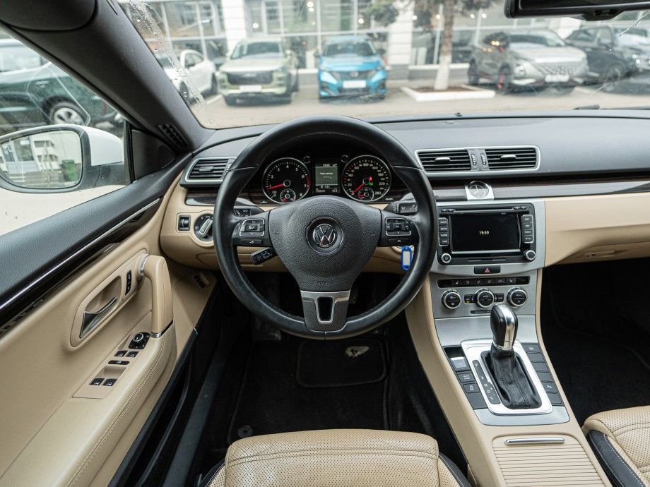 Volkswagen Passat CC 2012