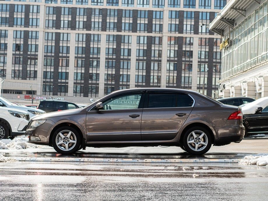 Skoda Superb 2010