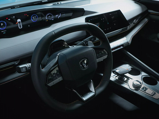 Changan UNI-V DLX 1.5 AMT Silver