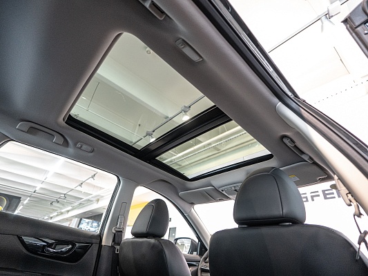 Nissan X-Trail (China) Leading 2.0 CVT Black 1232