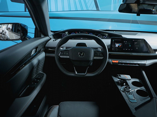 Changan UNI-V DLX 1.5 AMT Silver