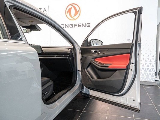Changan UNI-S Tech 1.5 AMT Grey 2