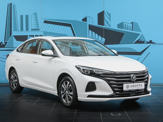 Changan Eado Plus DLX 1.5 AMT White