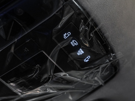 Hyundai Staria Premium 2.2d AT Black