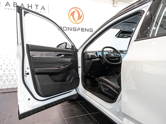 Dongfeng Mage Progressive 1.5 AMT White Black 5334